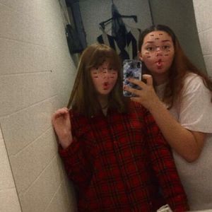 Meet your Posher, Aly